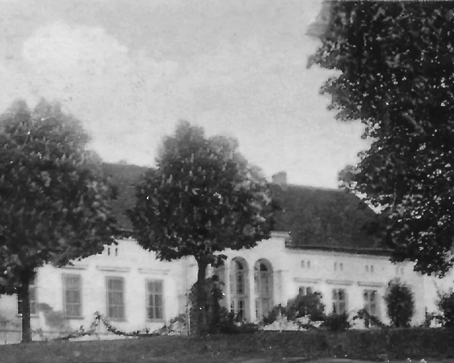 dworek